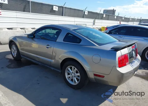 2008 Ford Mustang V6 Deluxe/V6 Premium from USA, damaged, VIN 1ZVHT80NX85177803